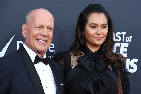 bruce willis and emma age difference